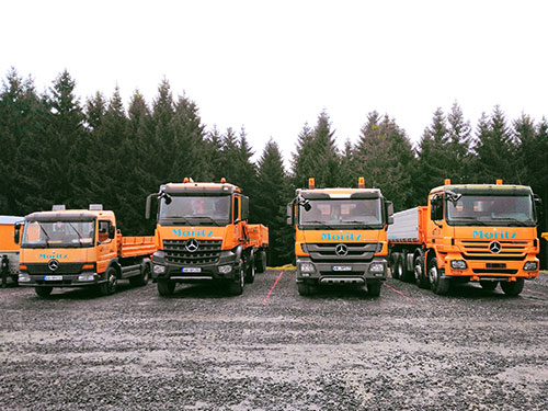 Lastkraftwagen LKW 7,5 to, 2-Achser, 3-Achser, 4-Achser, mit Tiefladern, Kippanhängern, Kabelwagen, Asphaltthermobehälter etc. raddumper